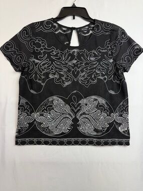Acemi Black Short Sleeve Embroidered Top with White Detail